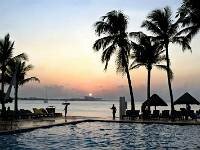 Atardecer en un resort en Cancún