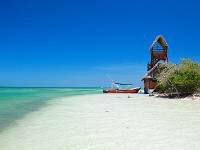 Isla de Holbox, playa y caseta