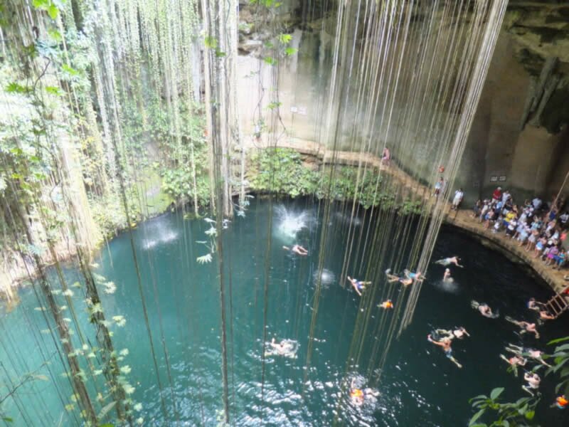 cenote en chichen itza