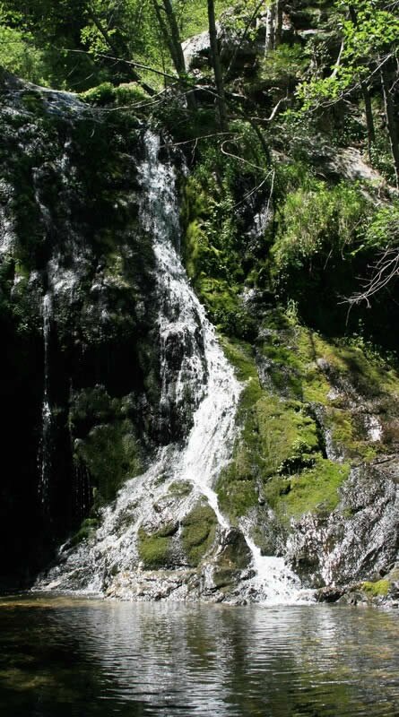 cascada en las barrancas del cobre